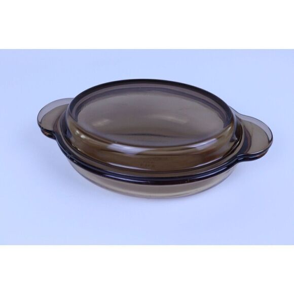 Pyrex Vision Amber Oval Casserole V-14-B with Lid P-14-C USA - Picture 1 of 5